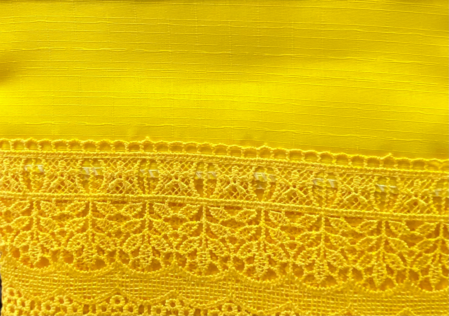 Maggie Kitchen Curtain Solid Color