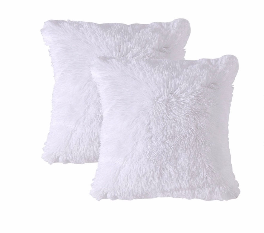 Vivian Pillow White