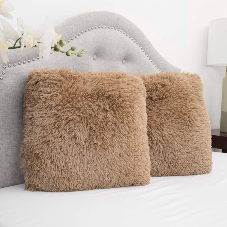 Vivian Pillow Taupe